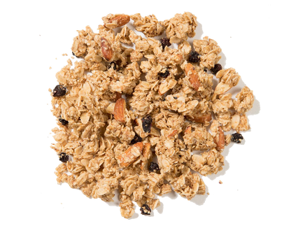 Granola Amira sin gluten con arándanos azules y almendras, fuente natural de grasas saludables y fibra.